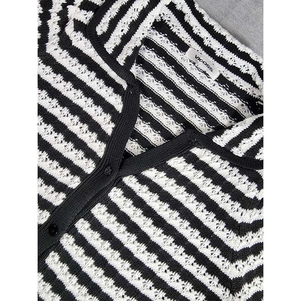 Vigoss XL Knitted Cardigan/Collared, Patterned Black and White, Girlhoodcore